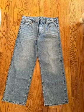American Eagle Outfitters Light Blue Straight-Leg Jeans